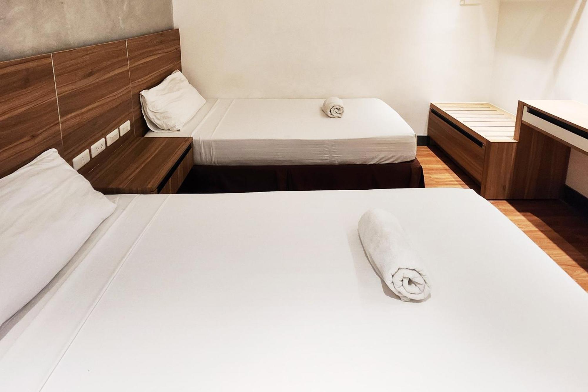 Boulevard Pension Hotel סבו מראה חיצוני תמונה