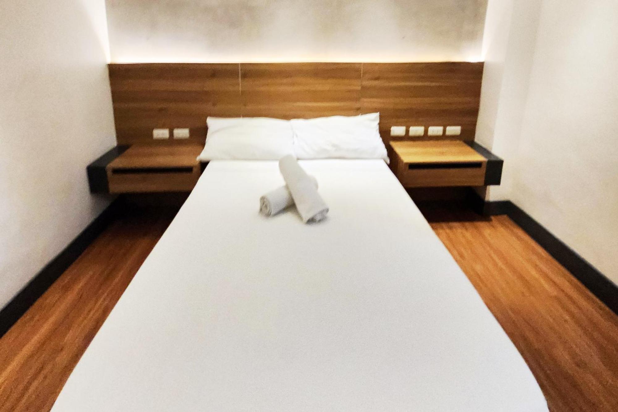 Boulevard Pension Hotel סבו מראה חיצוני תמונה